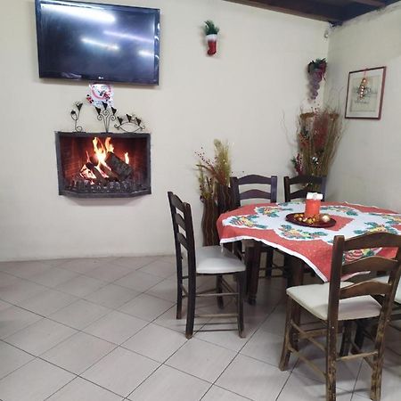 Σετσκοσ Ζησησ Apartamento Káto Loutrákion Exterior foto
